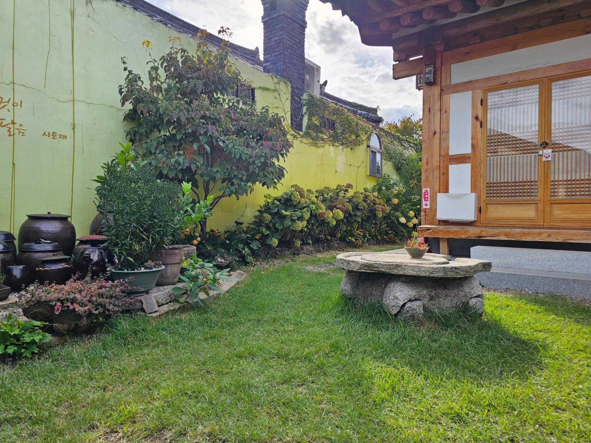 Sieunjae Bed & Breakfast Gyeongju Dış mekan fotoğraf